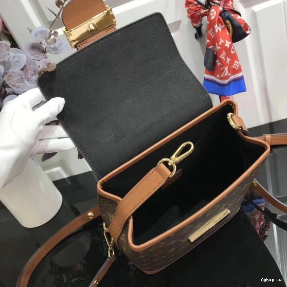 BACKPACK LOUIS VUITTON DAUPHINE 0713